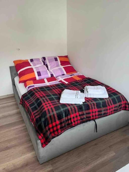 Ferienwohnung Outletcity Metzingen Метцинген Экстерьер фото